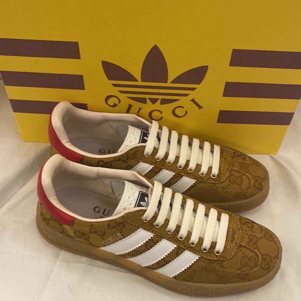 Gucci Brown and White Sneakers - Picture 2 of 7